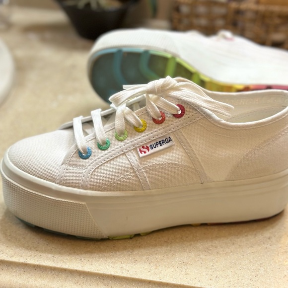 Superga Platform Sneakers. - Picture 1 of 6